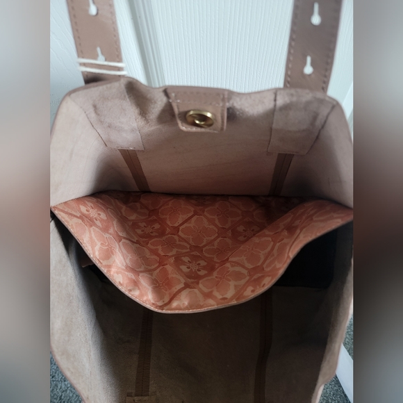 NWT! Lucky Brand Trya Tan Leather Tote - Picture 8 of 9